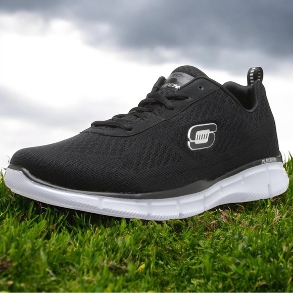 NEW Skechers Sport Equalizer Quick Reaction Oxford Running Shoes Men's 14 - Picture 1 of 8